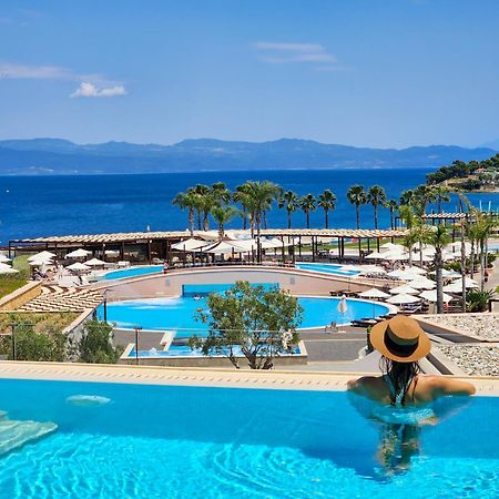 Miraggio Thermal Spa Resort باليوري المظهر الخارجي الصورة The resort's main pool