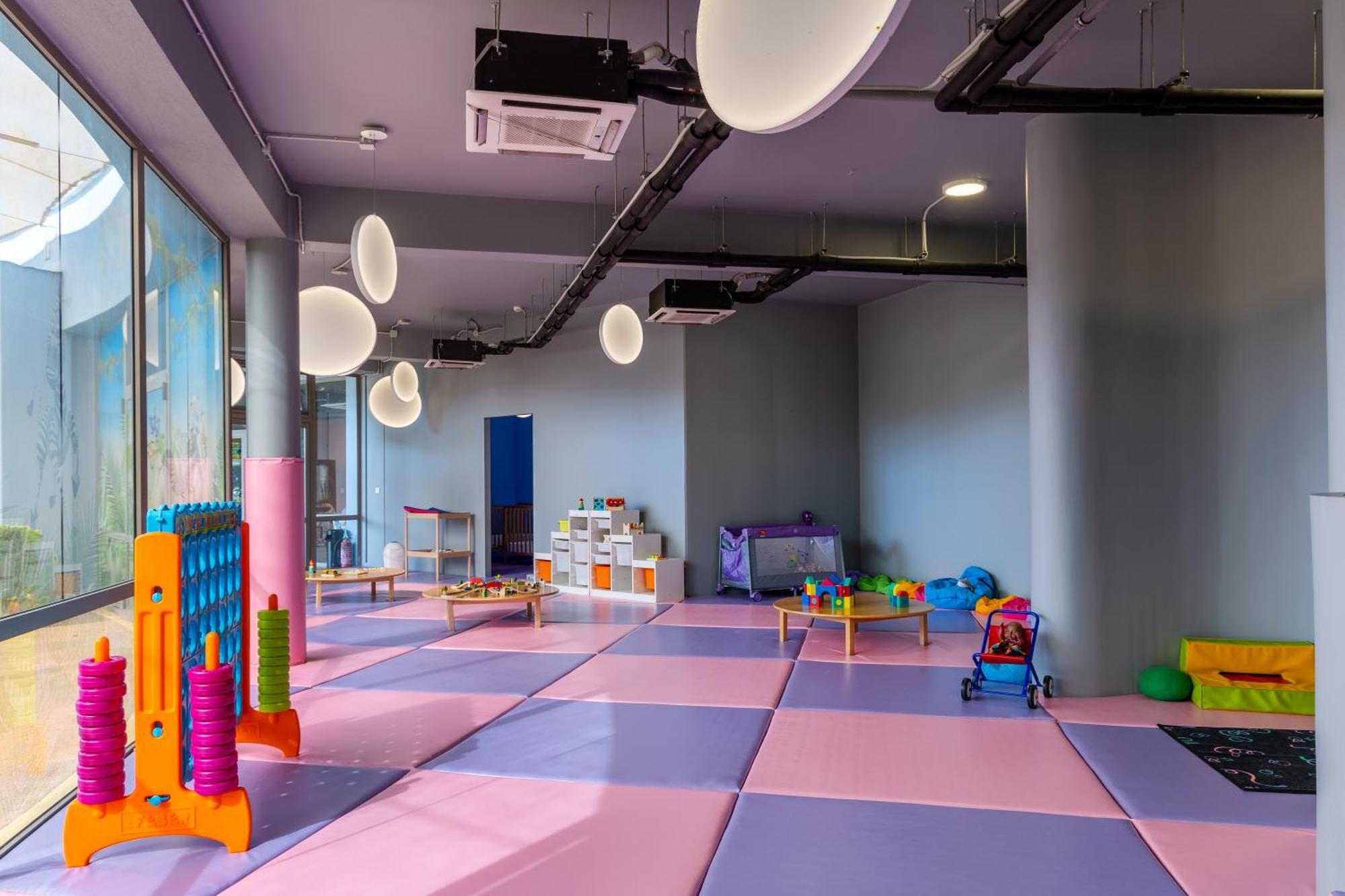 Miraggio Thermal Spa Resort باليوري المظهر الخارجي الصورة The Nursery